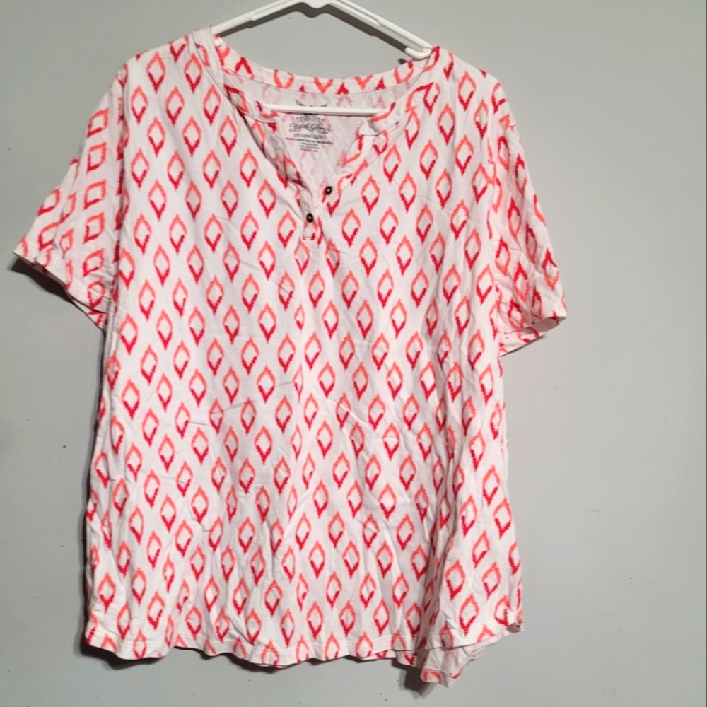 Faded Glory Women's Red Diamond 2X Top‎